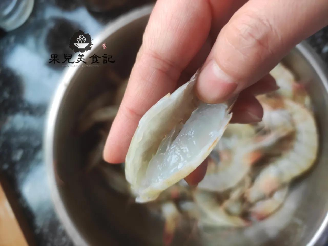 水煮干锅虾怎么做更好吃不用调料,香辣虾干锅怎么做虾才酥