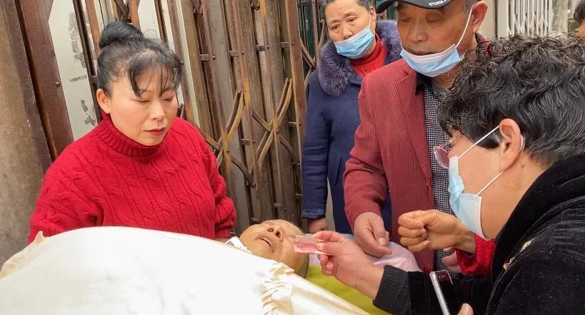 多次清创植皮,清创手术和植皮手术