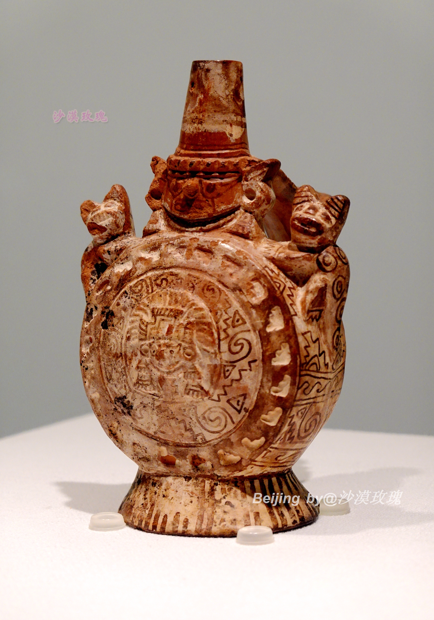 这个民族打造了古代秘鲁最精美的黄金头饰，比印加帝国早500年