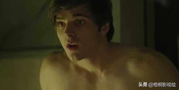 精彩绝伦的暗黑童话，黑暗扭曲的真实恐怖，这片看得真的很爽