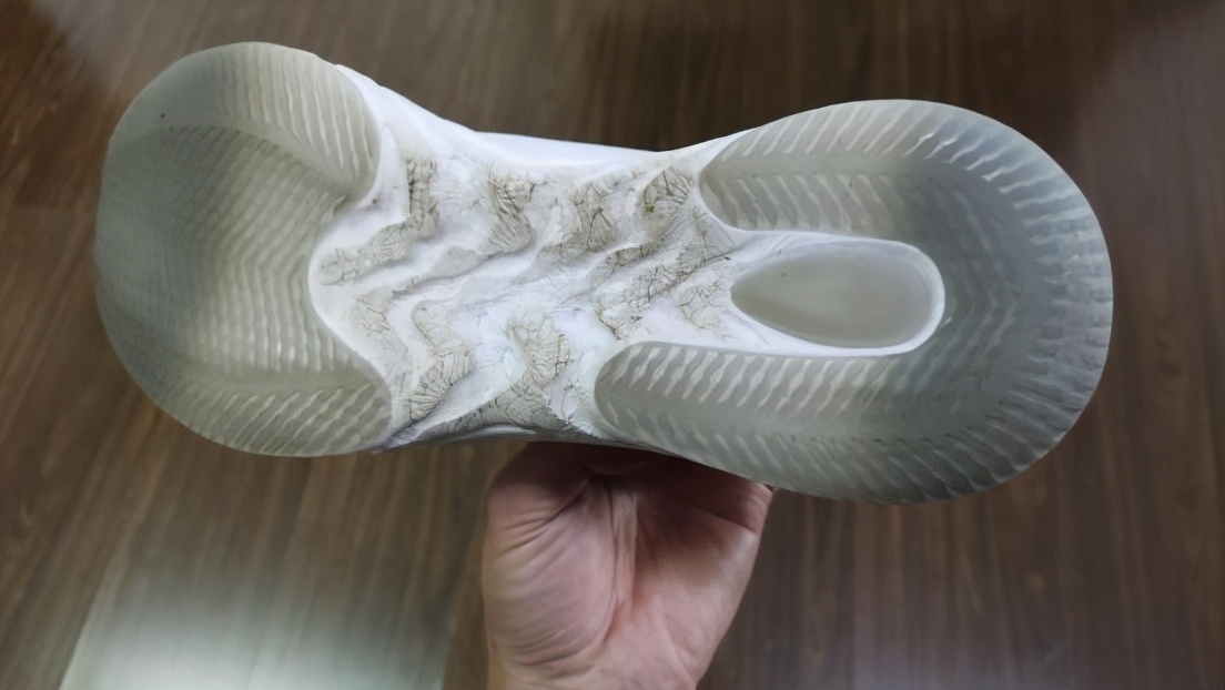 走路轻软跑步双弹颜值时尚,OneMix逍遥游休闲跑鞋实测