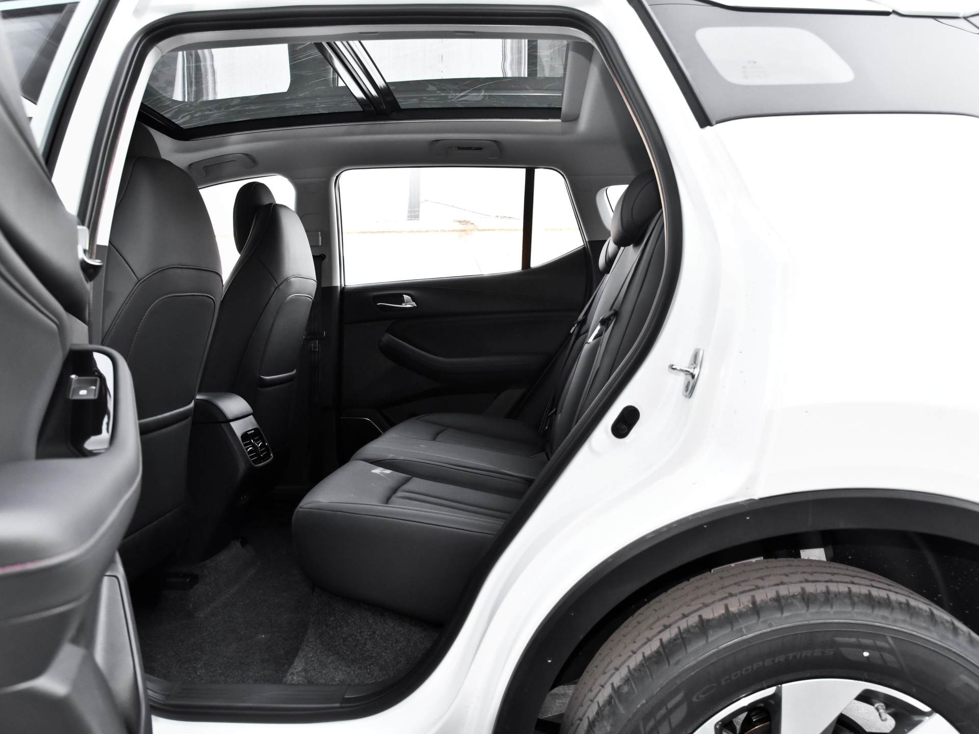 传祺gs4和crv哪个更好看,传祺gs4口碑大数据