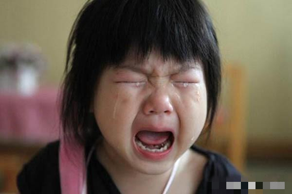 四岁女宝宝小便喊疼,3岁女宝宝一直喊屁疼怎么缓解