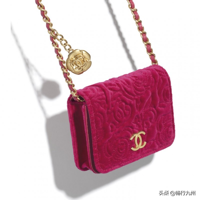 chanel香奈儿2023年新款,chanel香奈儿水钻包包