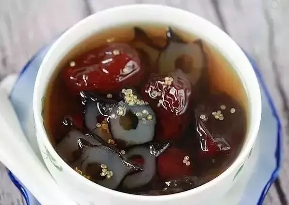 鲜食海参食谱,秋冬吃海参的食谱