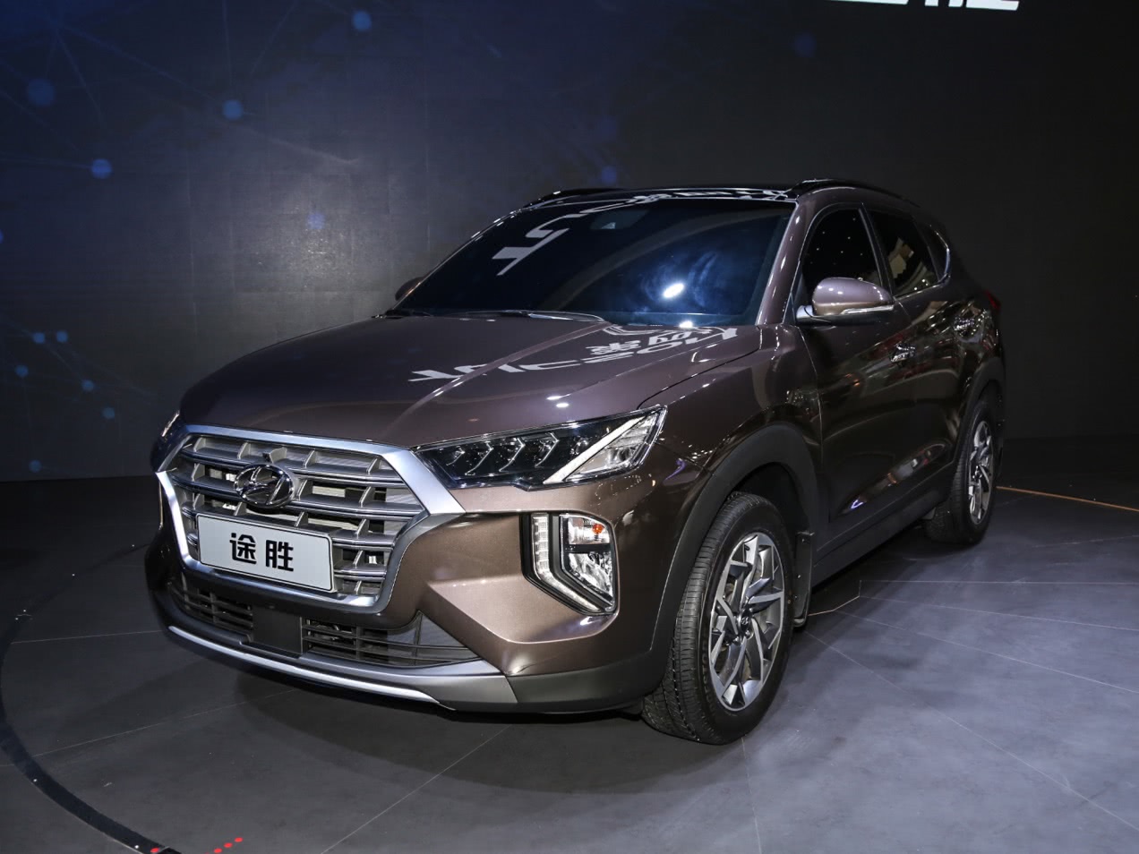 销量暴跌55%月销仅700多辆,换代车销量