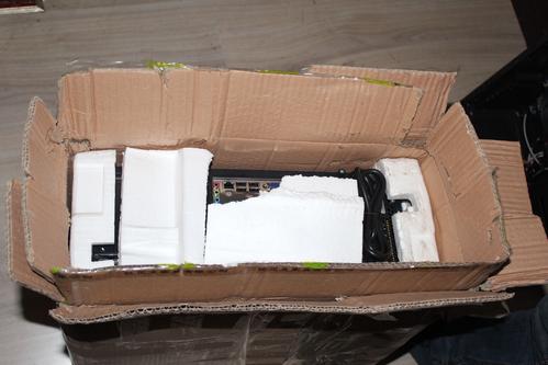 快递员故意破损件到底怎么处理,快递过程中破损快递员问怎么解决