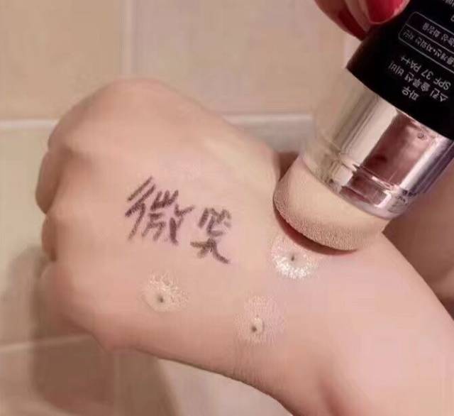 免税店bb气垫,免税店发回来的科颜氏保湿霜