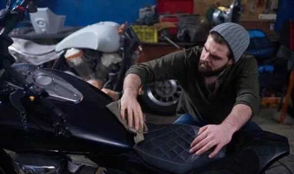 买二手摩托车怎么避免纠纷,购买二手摩托车如何避免陷阱