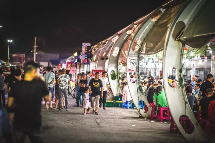 下一个网红小县城，海鲜便宜过象山，秋色不输杭州！