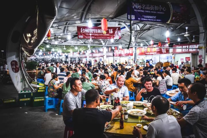 下一个网红小县城，海鲜便宜过象山，秋色不输杭州！