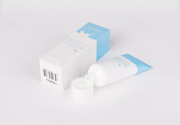 粗糙又脱皮的手适合什么手霜,润手霜改善粗糙细纹