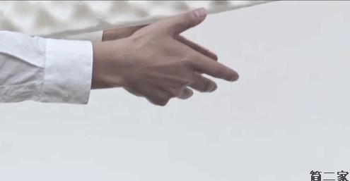 金橡树的波浪乳胶枕泰国原装进口,泰国进口乳胶枕只要99