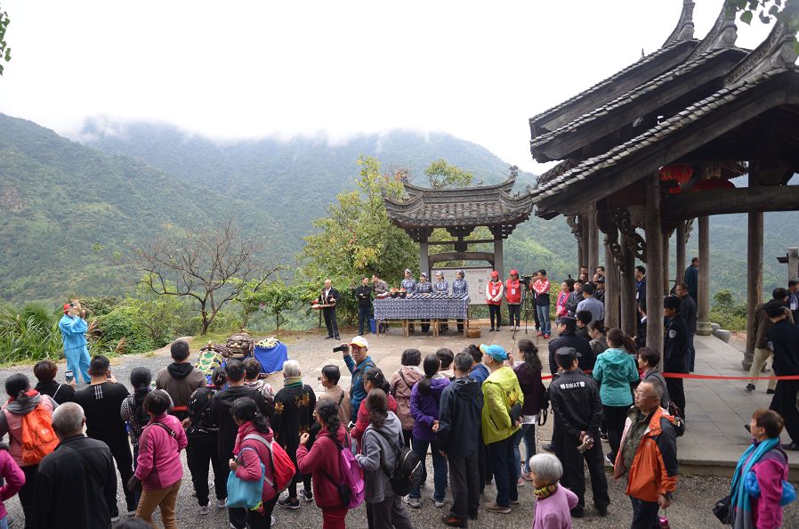 第一届全国村长论坛举办地,国际旅游村长峰会