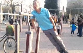 盘点那些奇葩的健身方式,你根本想象不到民间健身有多狂野