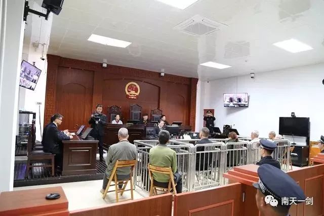 六十岁老汉性侵智障少女案,6旬老汉涉嫌性侵残疾少女