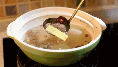 冬天吃什么暖身体不冰凉,入冬后手脚冰凉人多喝这个汤