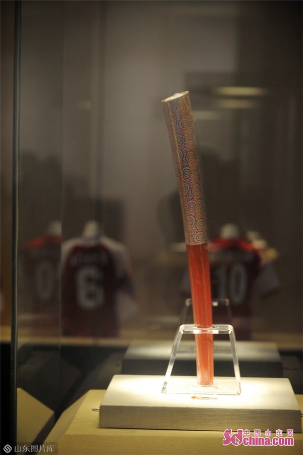 临淄足球博物馆镇馆之宝,临淄足球博物馆纪念品礼盒