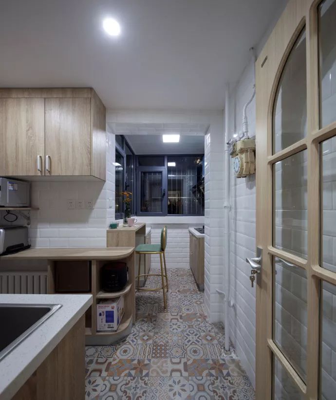 39㎡的小户型，利用折叠床设计，变成了2室1厅！