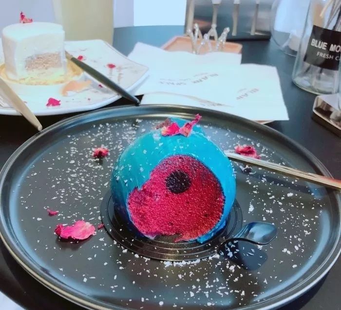 席梦思大蛋糕,席梦思慕斯蛋糕