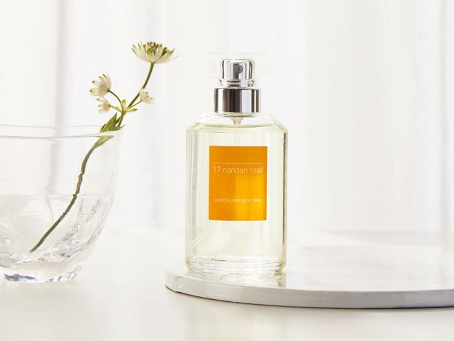 桂花味道的香水最好的,桂花味浓一点的香水