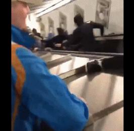 小朋友乘坐电梯注意事项,电梯临时使用注意事项