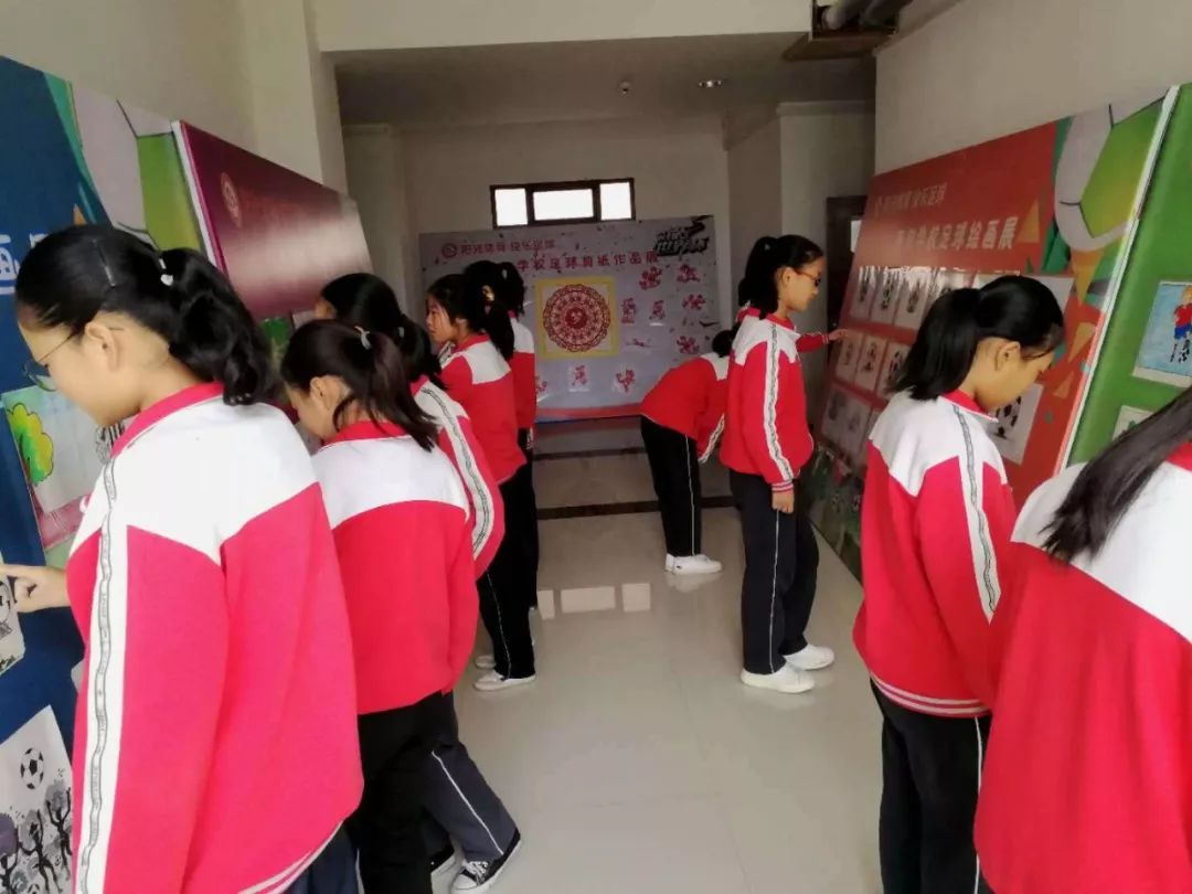 缤纷校园梦想起航绘画,缤纷校园童心筑梦主题画