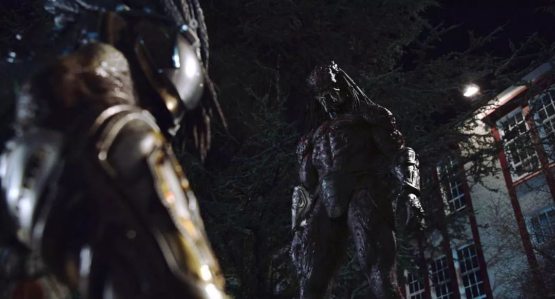 无力的十月终于有大片出没，《铁血战士》是意外之喜