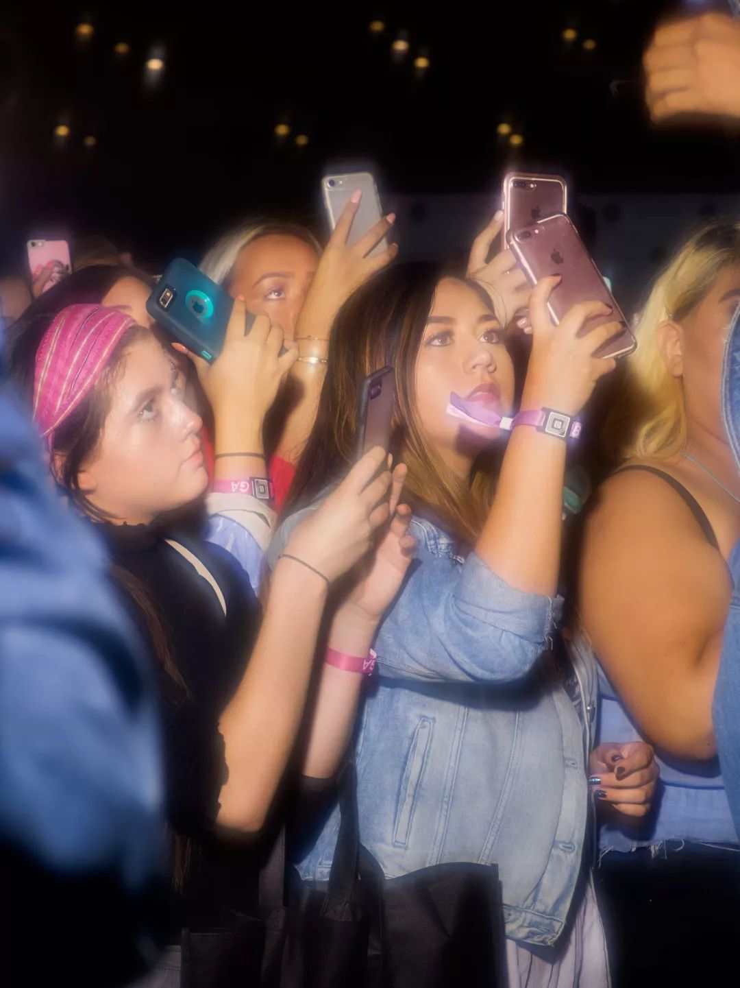 “你不需要口红,是口红需要你”:千禧一代眼里的化妆