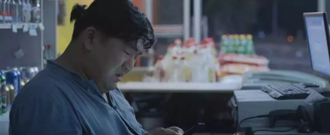 最感人催人泪下的短片,2018催泪短片刷爆朋友圈