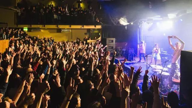 英国值得逛的地方,英国旅游十大必吃美食