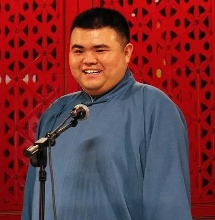 捧腹相声｜贾旭明带队“红壶相声社”空降新绎七修酒店！您瞧瞧？