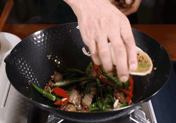 新买的锅有毒吗,新买的锅直接用了有毒