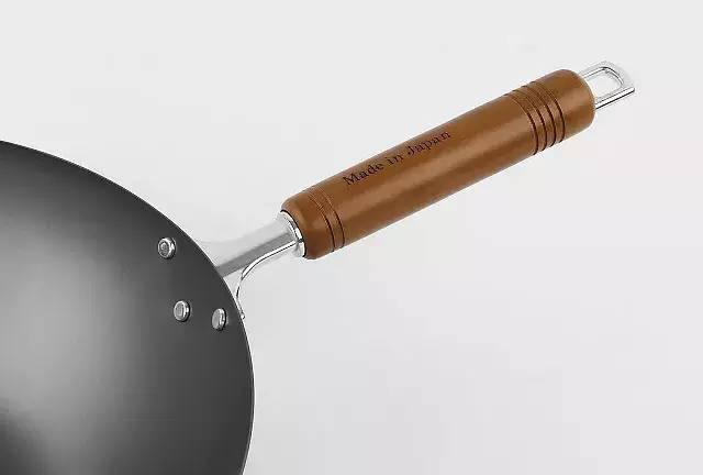 新买的锅有毒吗,新买的锅直接用了有毒