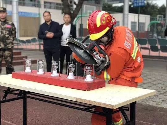 四川省学校“119”消防宣传教育月启动仪式在德阳举行