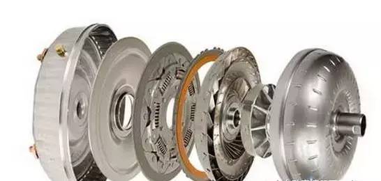 随便更换变速箱油有什么危害,换错变速箱油导致变速箱报废