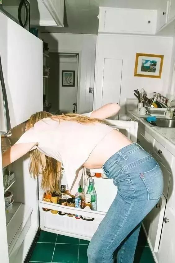 毛衣起球用什么办法可以去掉,毛衣起球不要扔教你一招去除毛球