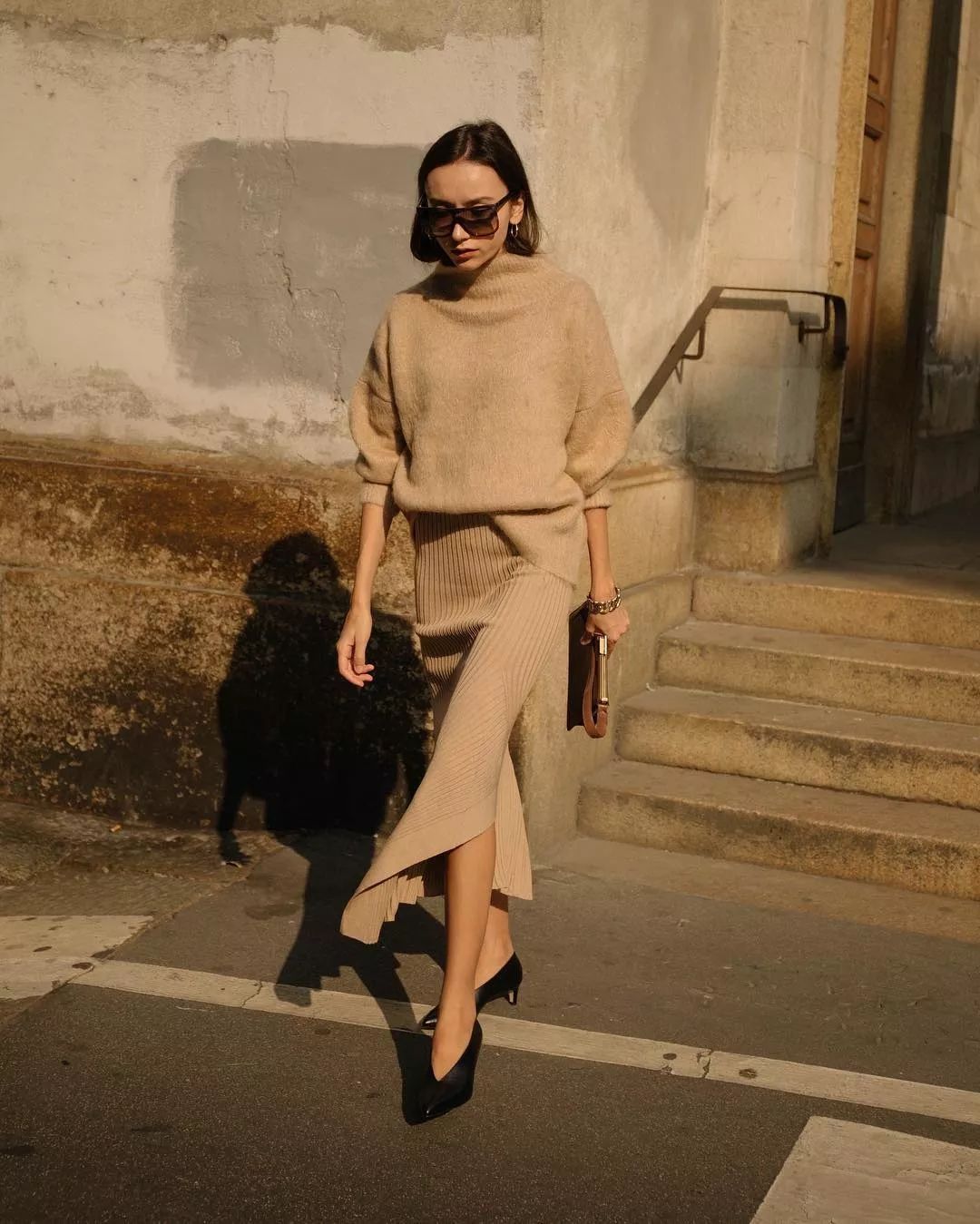 冬天穿的裙子便宜又有高级感,冬季哪些裙子比较轻盈又好穿