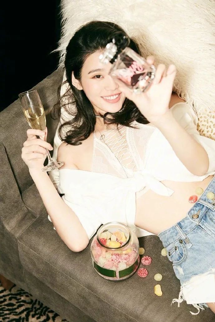 为什么女生的内衣越来越小?