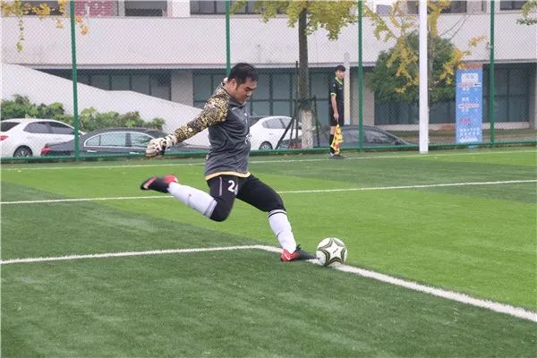 消防救援队伍体能尖兵赛,第十七届消防救援锦标赛第一名