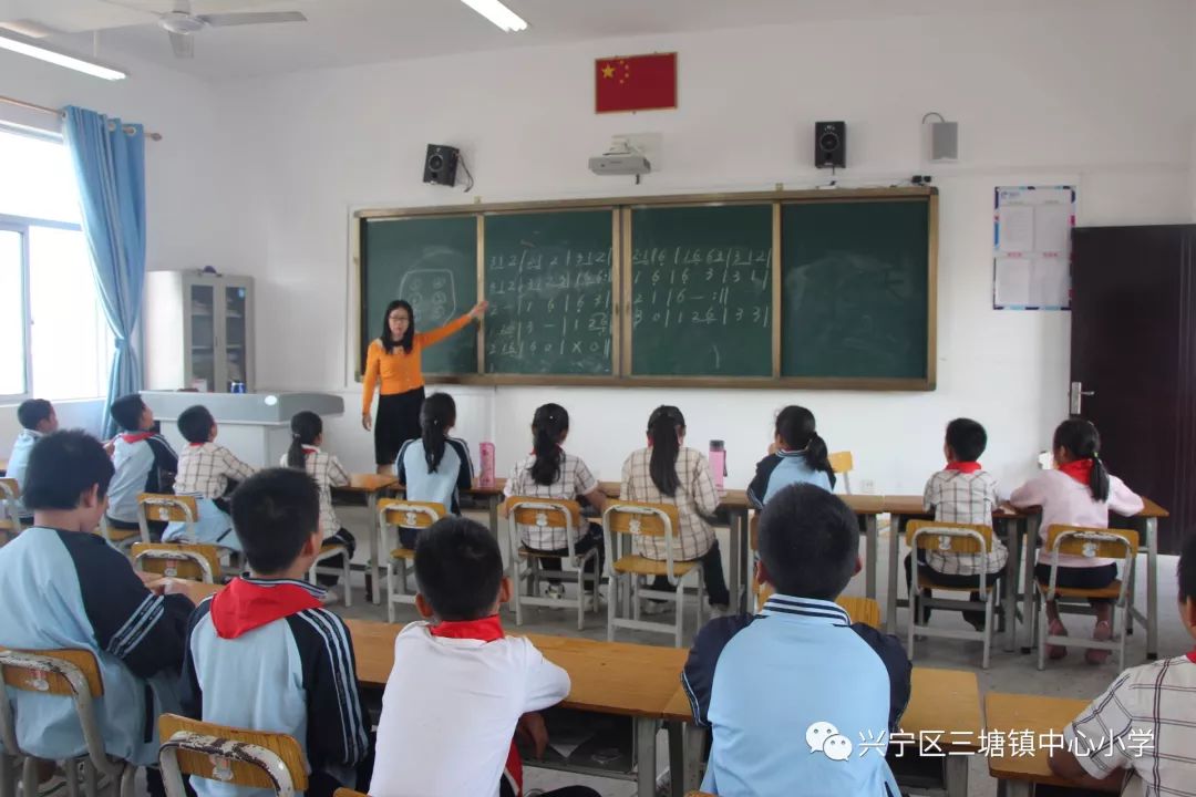 缂ょ悍鏍″洯娲诲姩缇庣瘒,缂ょ悍鏍″洯