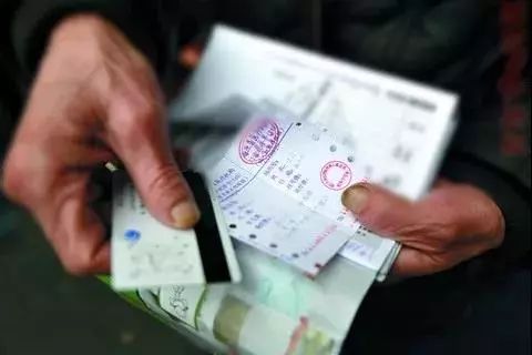 监护人负责医疗费用的赔偿,患者欠医药费怎么处理