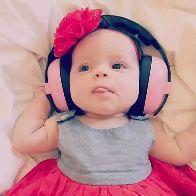 噪音过大对宝宝听力有影响吗,防噪音耳罩对耳朵有害吗