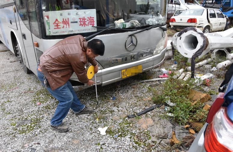 一线传真｜“流浪汉”夜间被撞身亡，兴安交警连续奋战抓获逃逸司机