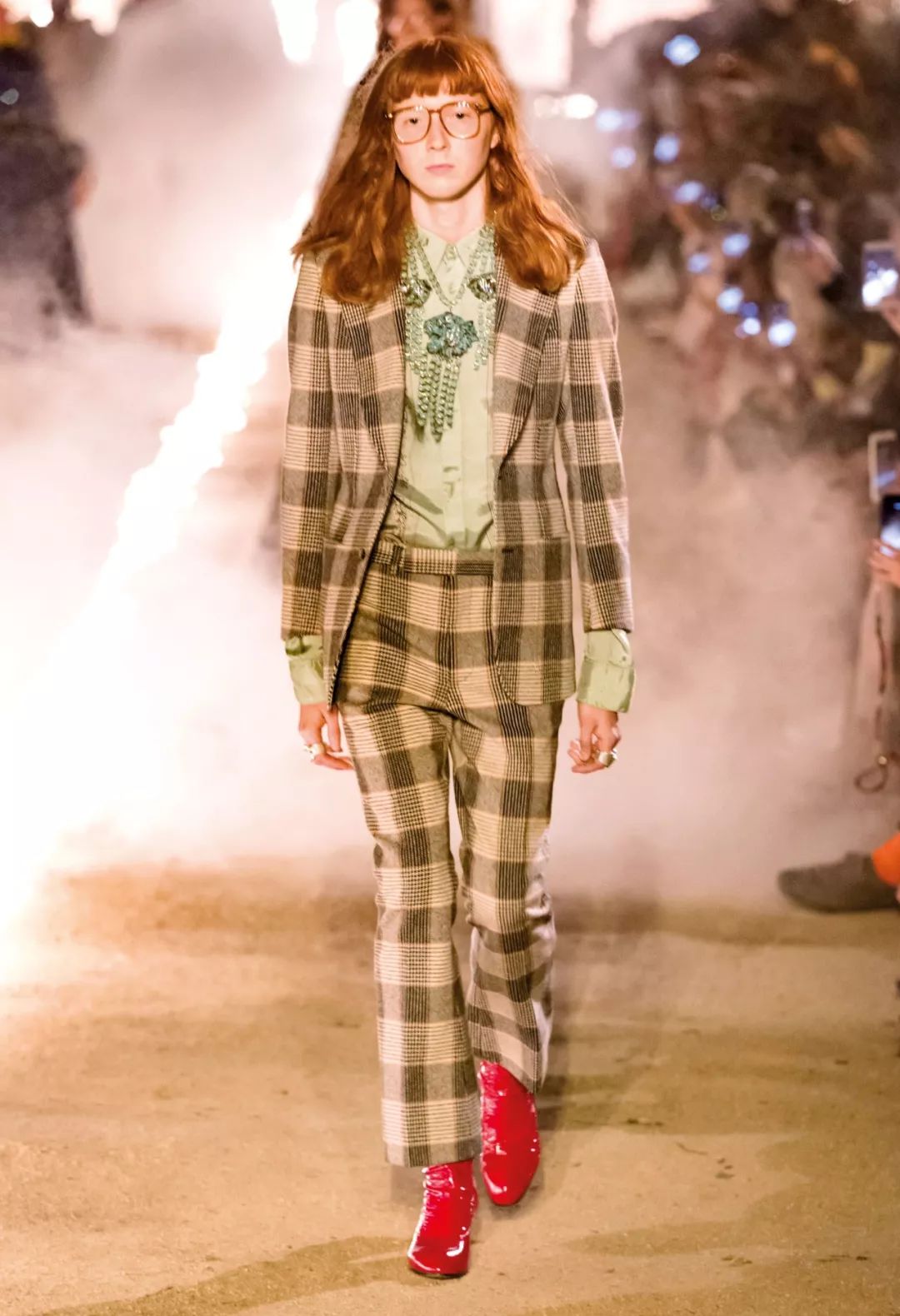 早春如何打造知性优雅风,早春高级感气质