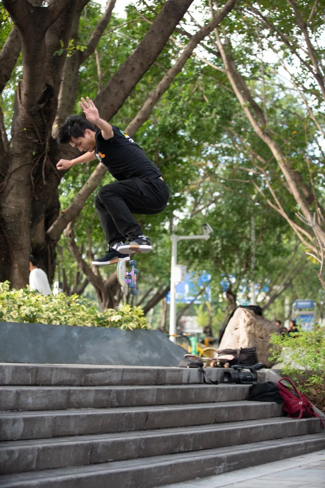 沸点滑板梦想季4.0再度起航-首日活动滑手遭遇保安连环驱赶！