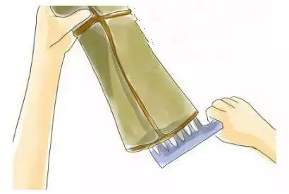 洗冬天的厚衣服怎么洗,衣服又快又简单的教程