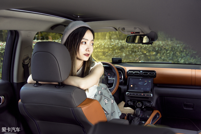 X-跨界雪铁龙云逸与芭蕾舞演员的故事