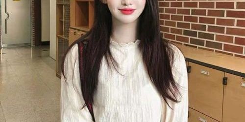 m型发际线前额稀少细软适合烫发,前额发际线低适合什么发型