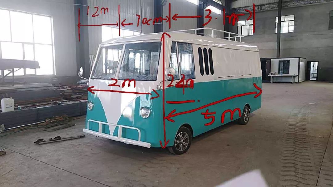 那个开着旅行咖啡车的女孩，暂别荒野重返都市